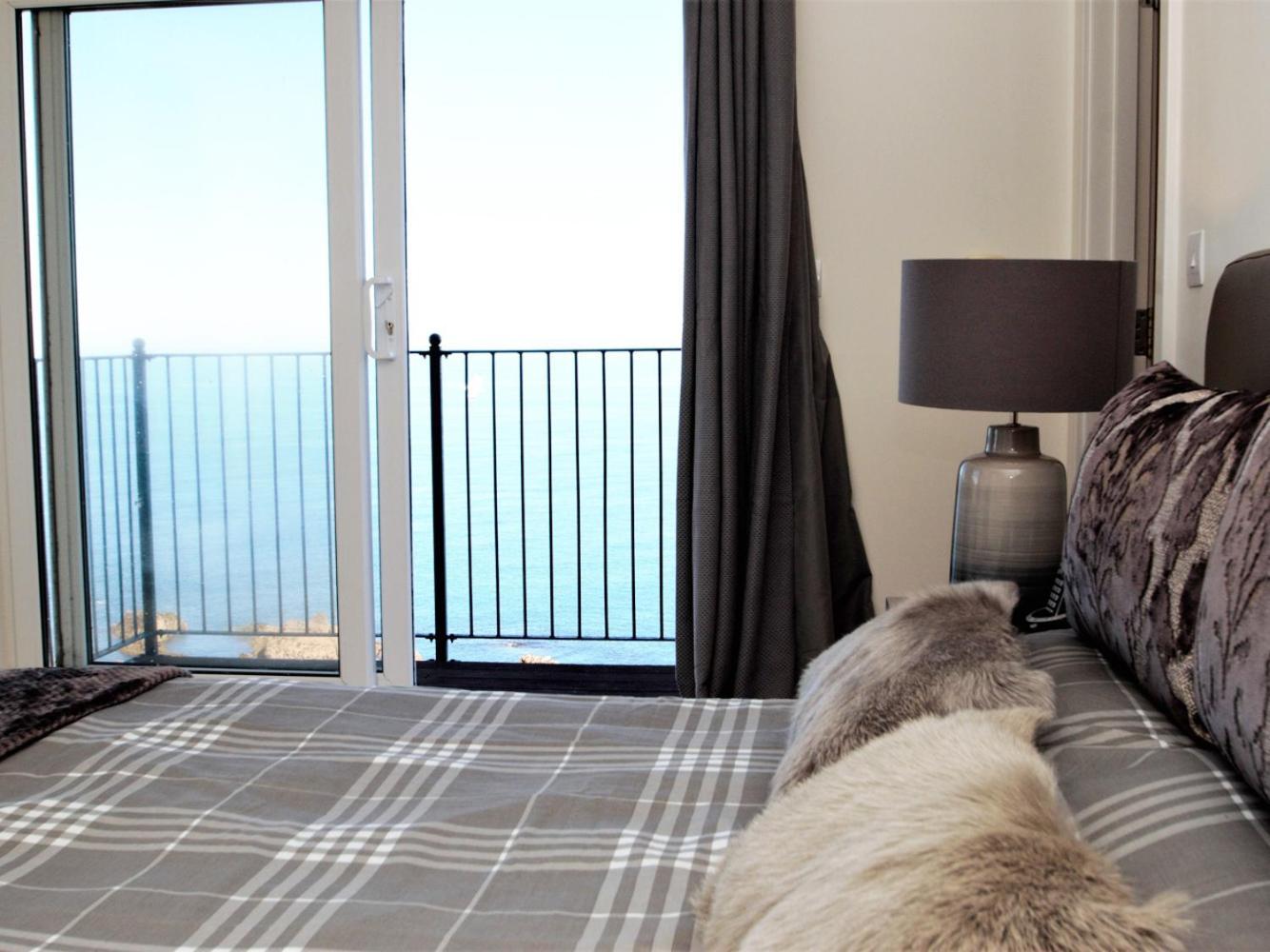 Ocean Breeze Villa Ilfracombe Eksteriør bilde